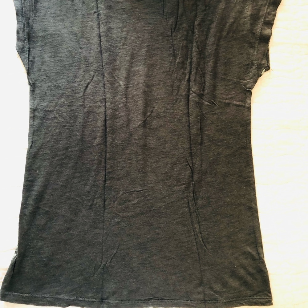 👛 Express Gray Top - Picture 6 of 6
